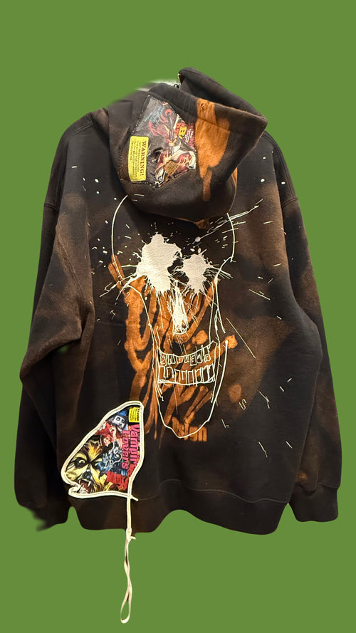 2025 Halloween hoodie (size XL)