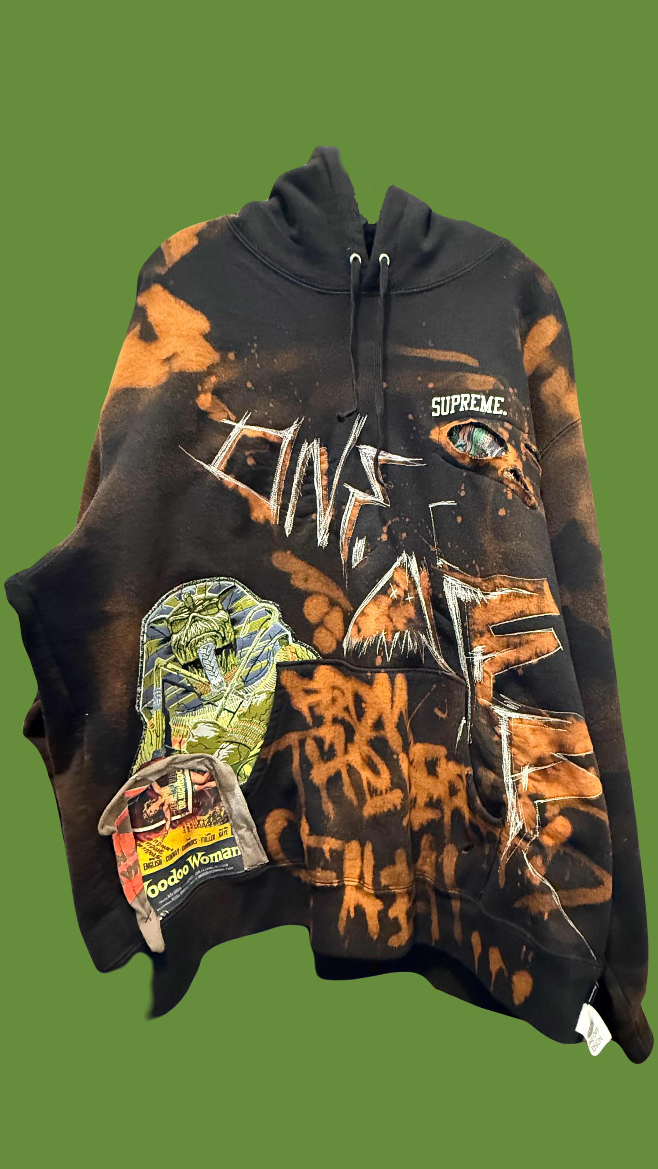 2025 Halloween hoodie (size XL)